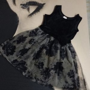 2/$5 Soft!!..Black Velvet, Tool, and Flower Dress!!!